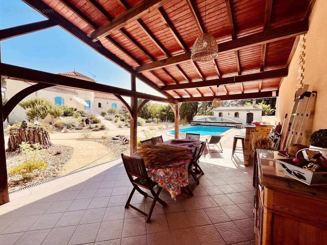 Maison de Style Provençal avec Piscine à Bergerac - photo 5