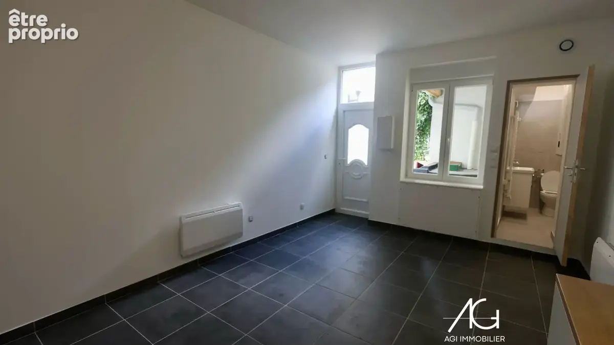 Maison de cour rénovée - Tourcoing, Rue de Mouvaux - 125 000 € FAI - photo 3