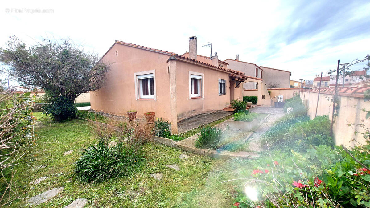 Maison à SAINTE-MARIE