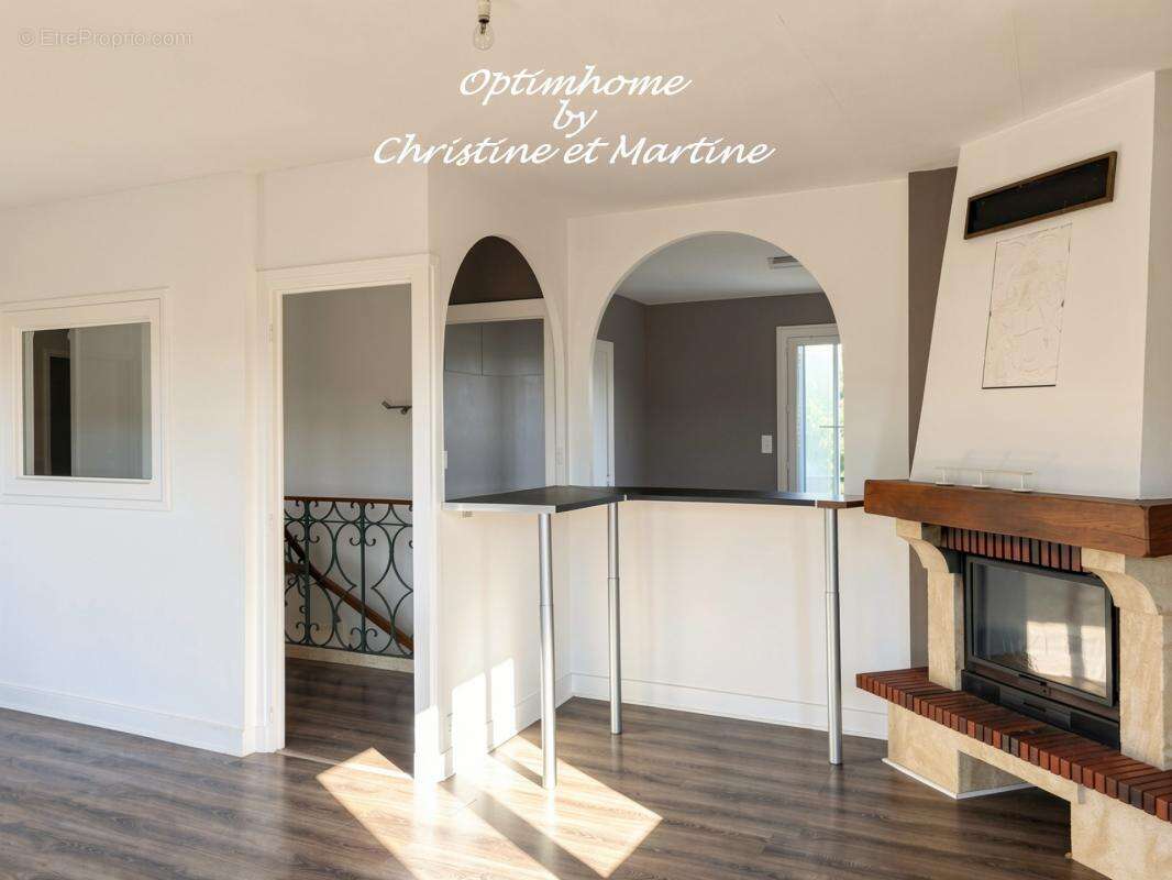 Maison à rénover à Blanzat – 3 chambres, garage, pièces annexes et terrain de 477 m² - photo 10
