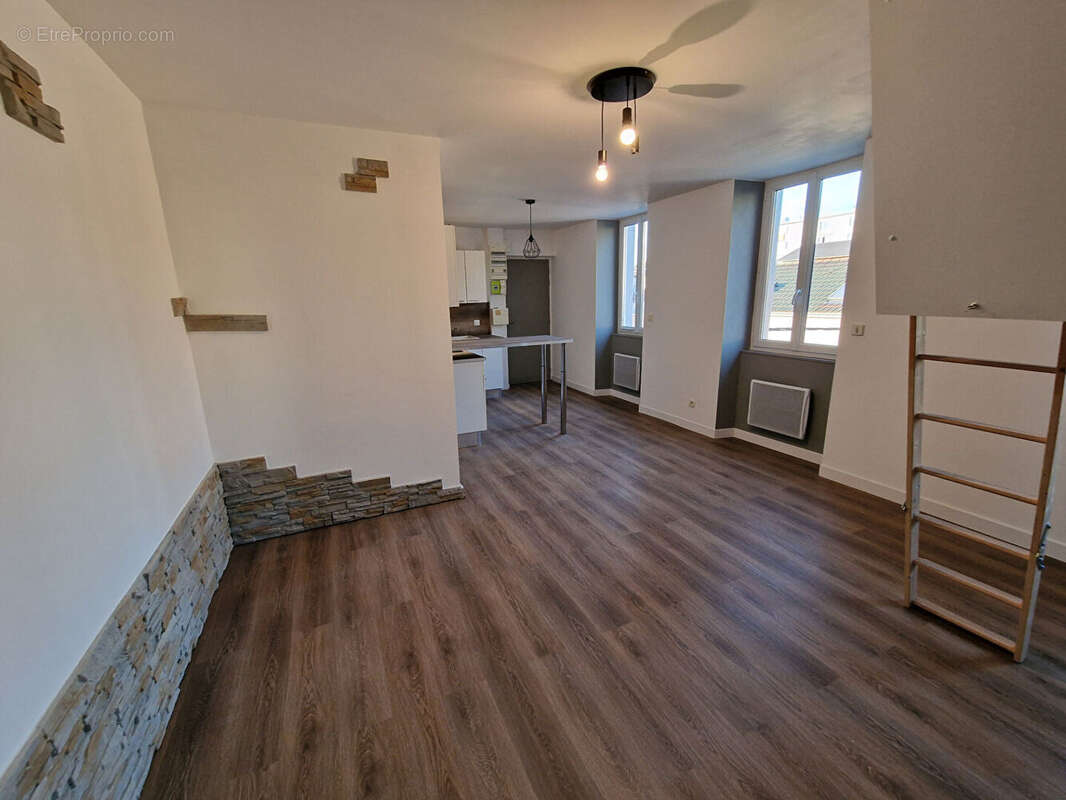 Appartement à OYONNAX