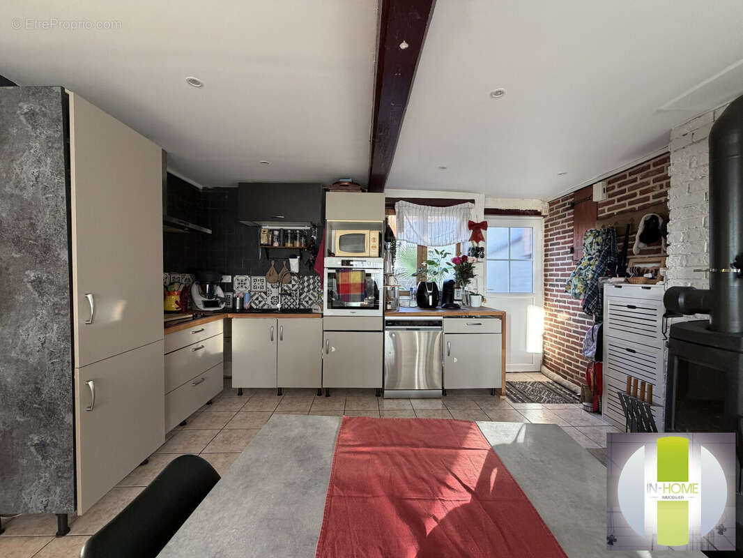 Maison à MONTDIDIER