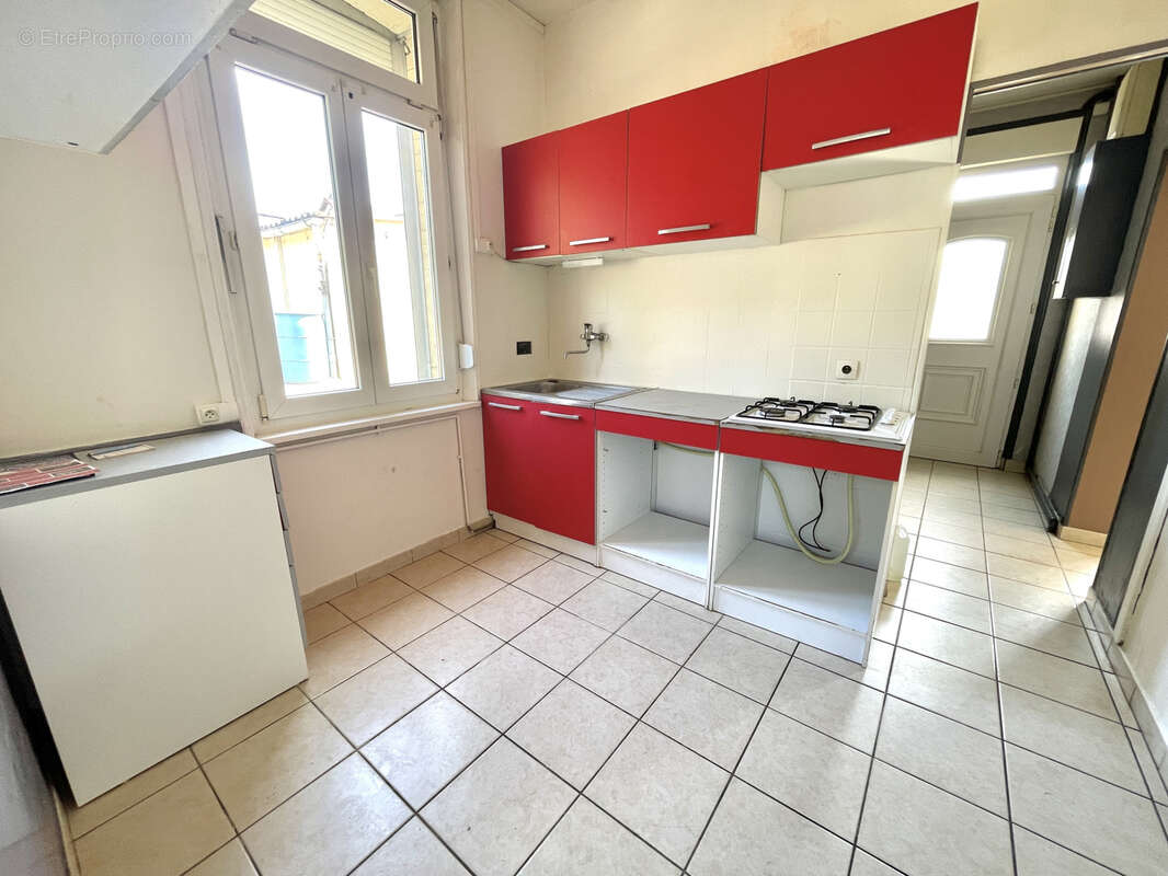 Maison semi-mitoyenne avec jardin et garage - photo 9