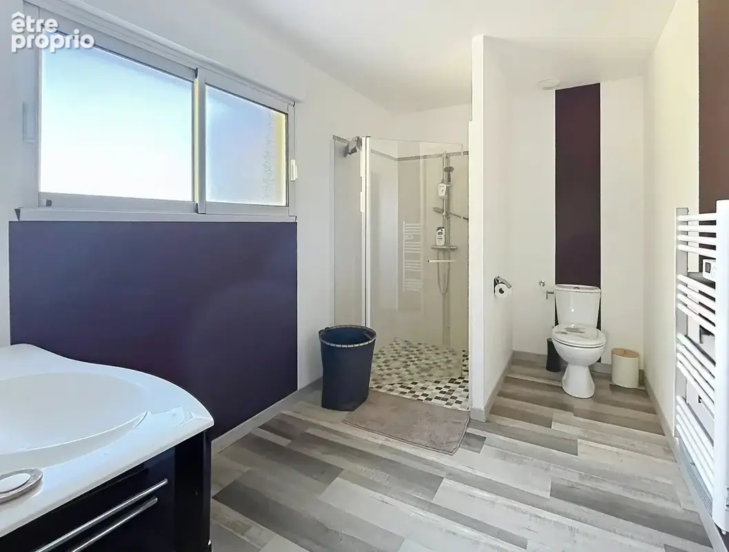 VAYRAC - Maison récente aux belles prestations - photo 10