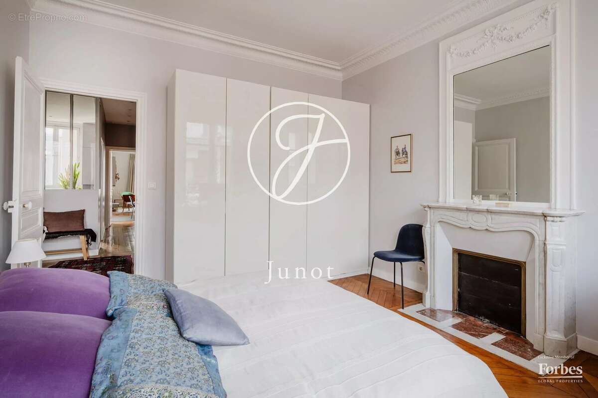 Paris 16e - JASMIN - Appartement - 4 pièces - 89,20m² Carrez - 2 chambres - Balcon - Vue ciel - photo 13