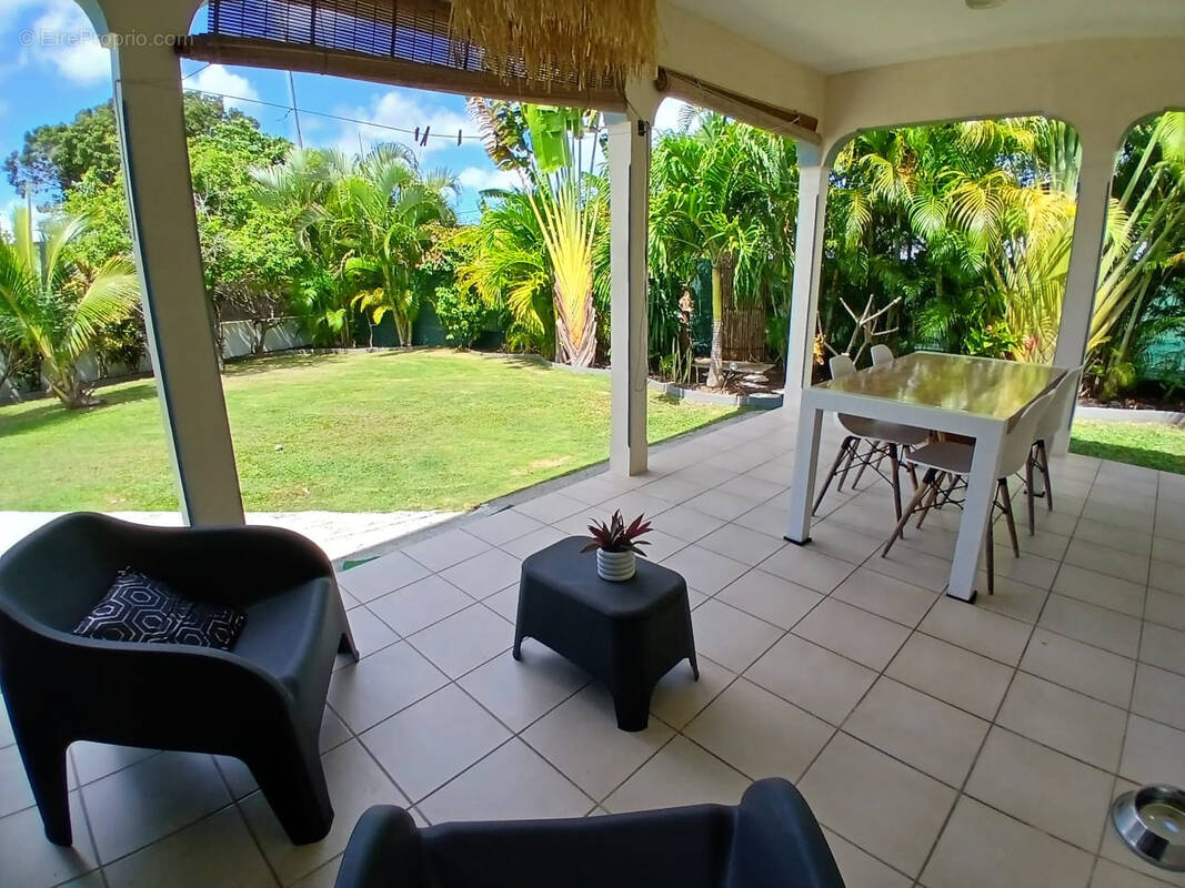 Maison à PORT-LOUIS