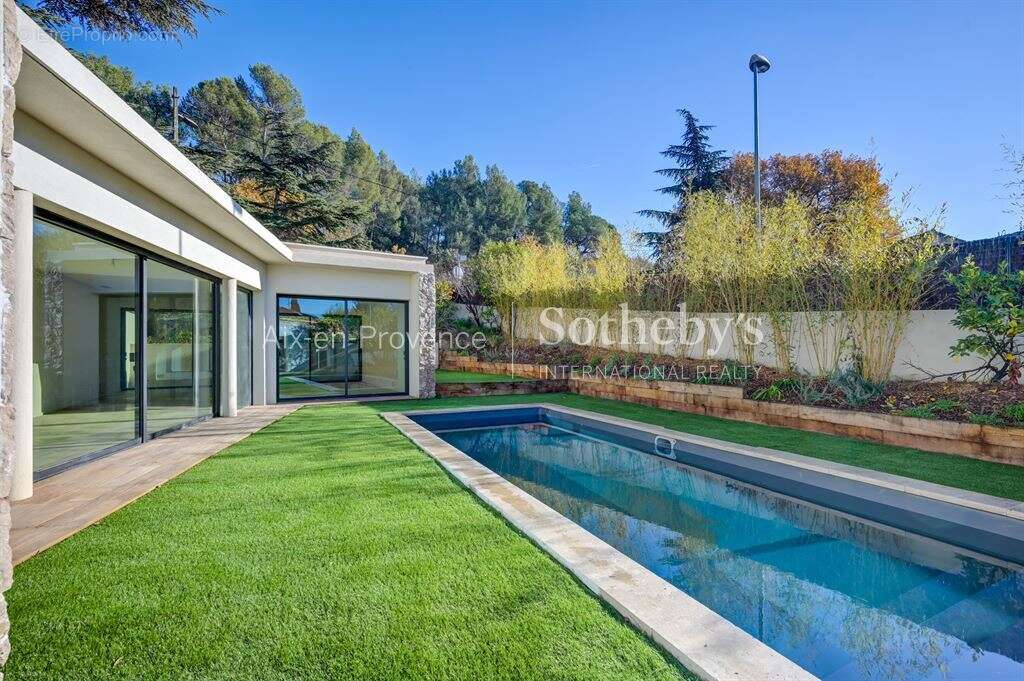 Maison à AIX-EN-PROVENCE