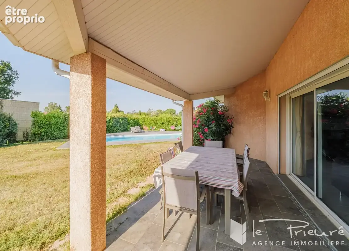 À quelques minutes d'Albi, villa de plain-pied avec piscine et double garage, secteur Ouest. - photo 2