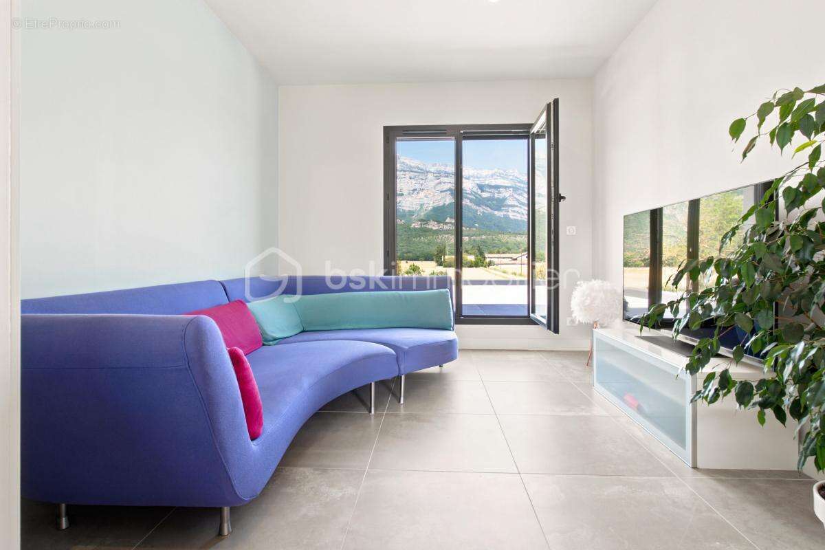 Maison à VIF
