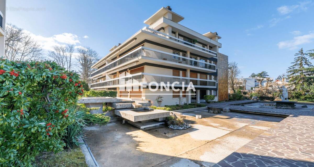 Appartement à SAINT-GRATIEN