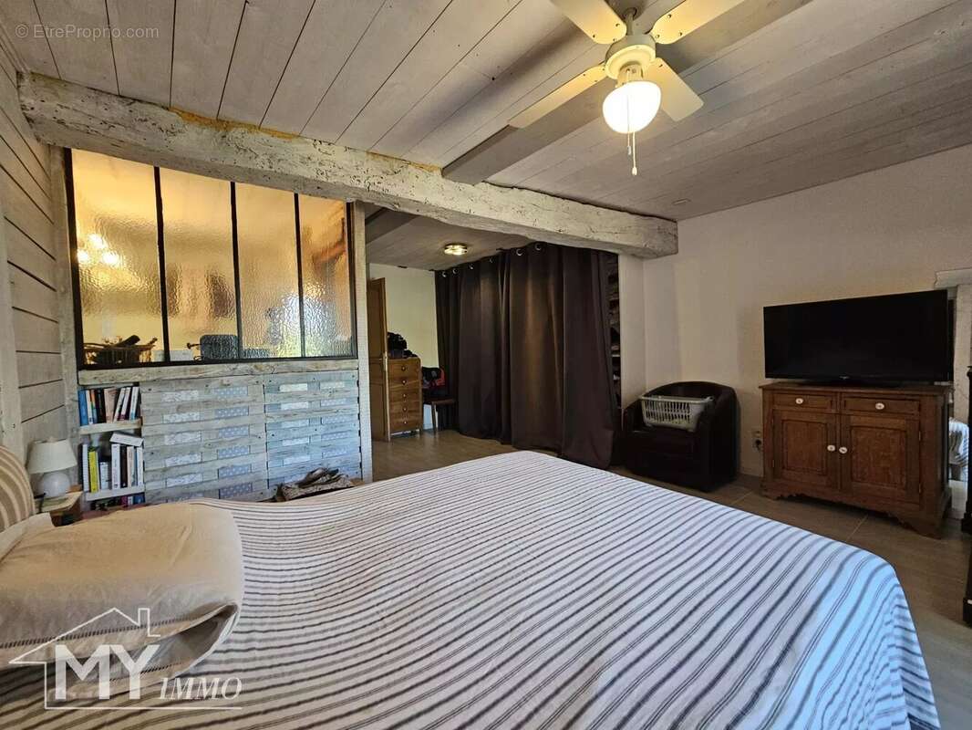 Maison à PORT-SAINTE-FOY-ET-PONCHAPT