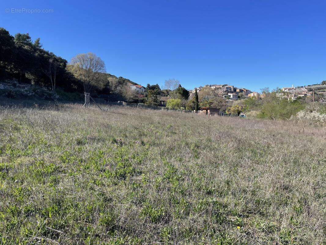 Terrain à GINASSERVIS