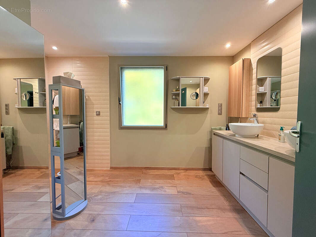 Maison à MENETOU-SALON