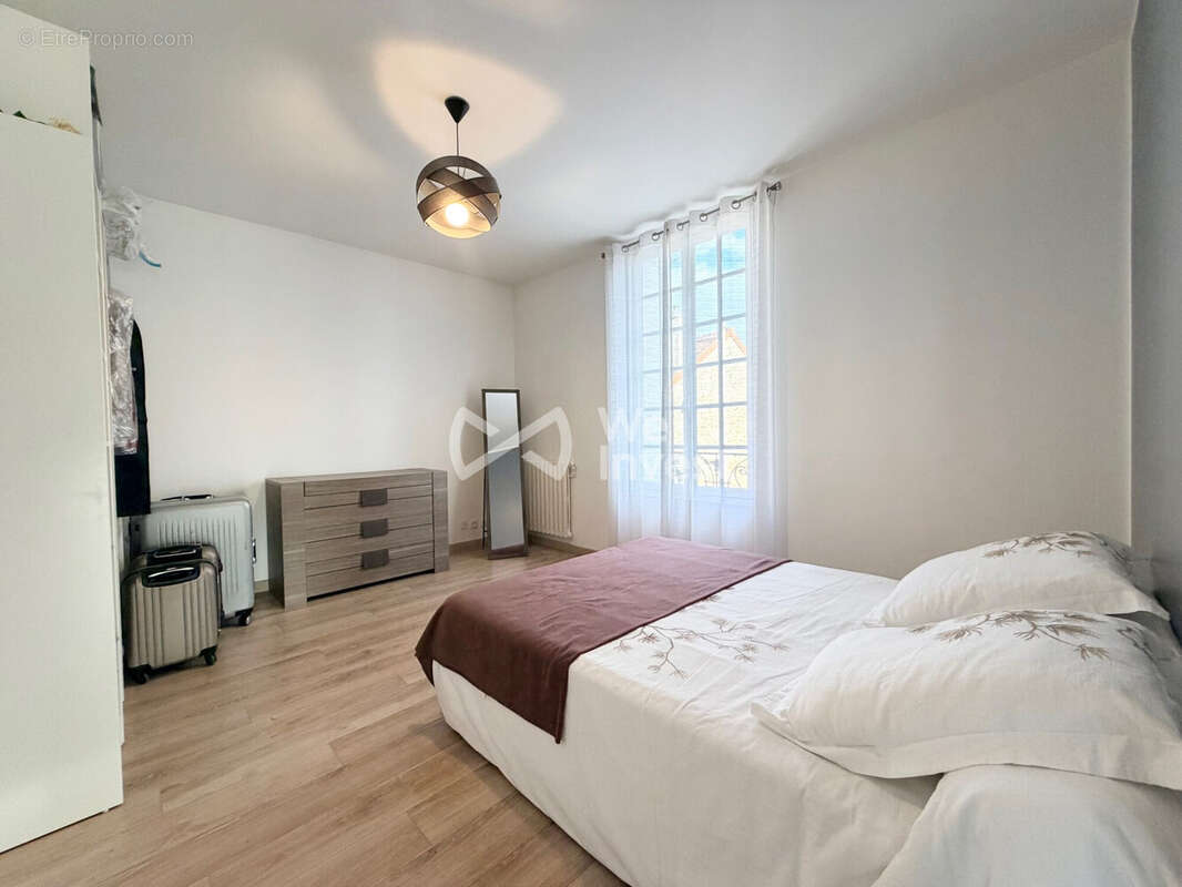 Maison à BROU-SUR-CHANTEREINE