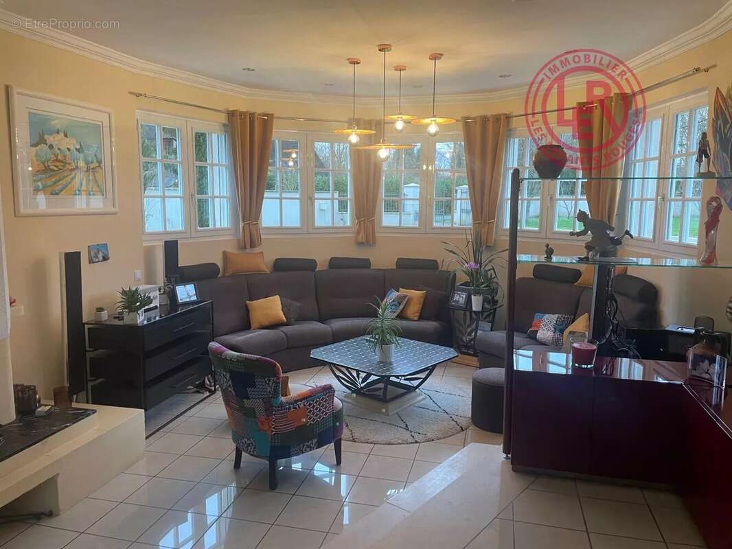 Maison à HEUDREVILLE-SUR-EURE