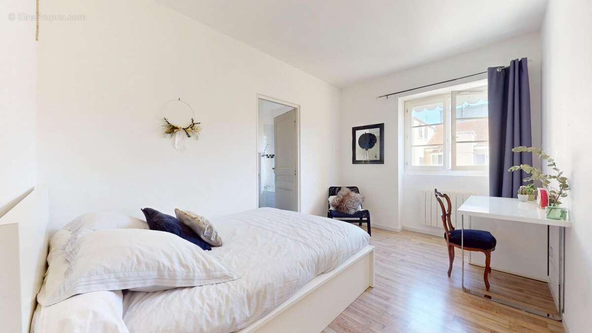 Appartement à LYON-1E