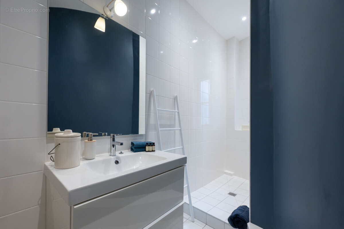 Appartement à LYON-1E