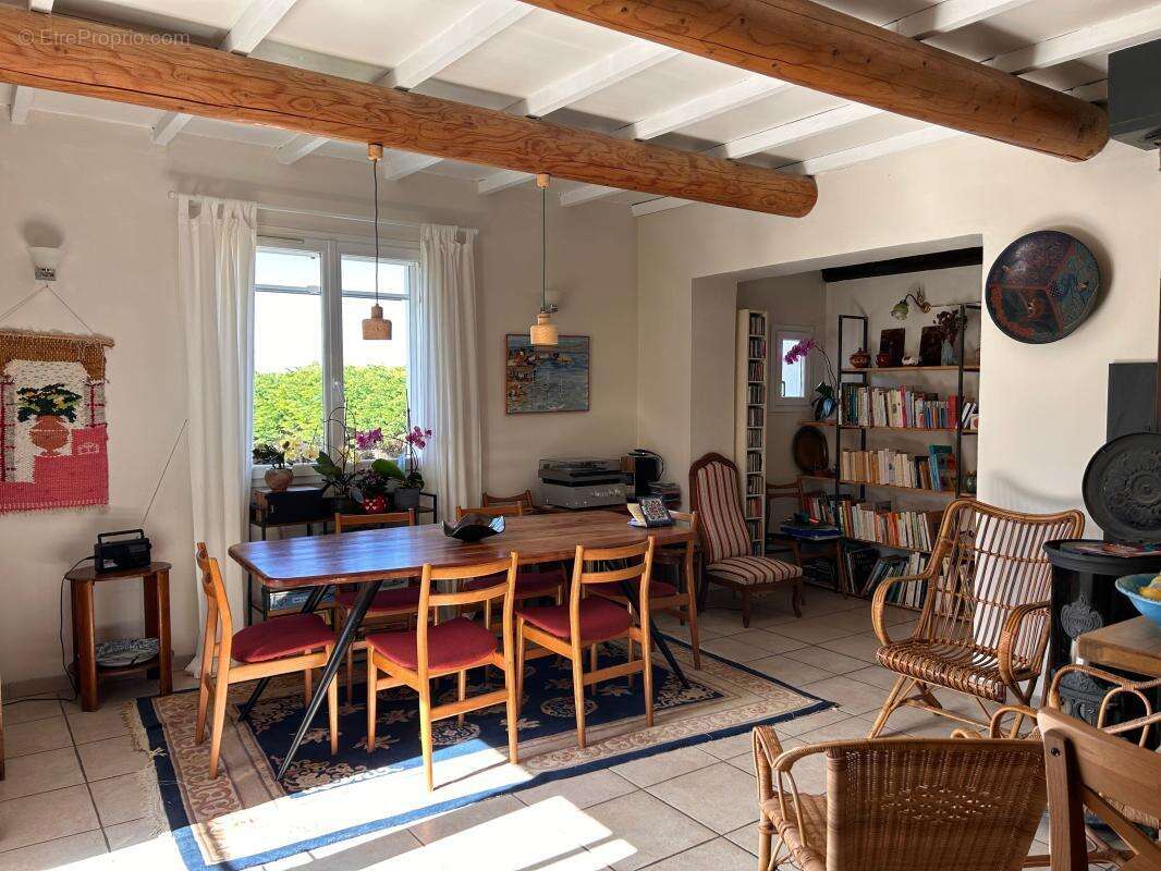 Maison à SAINT-ROMAN-DE-MALEGARDE