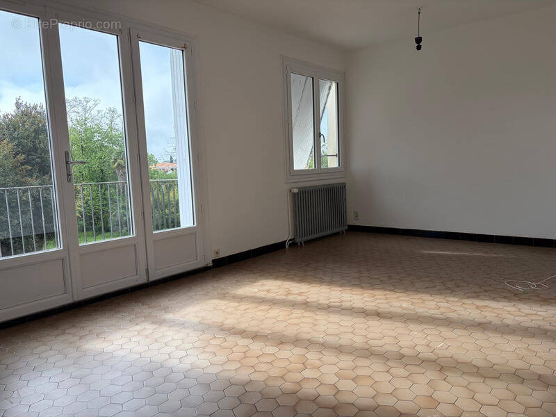 Appartement à FONTENAY-LE-COMTE