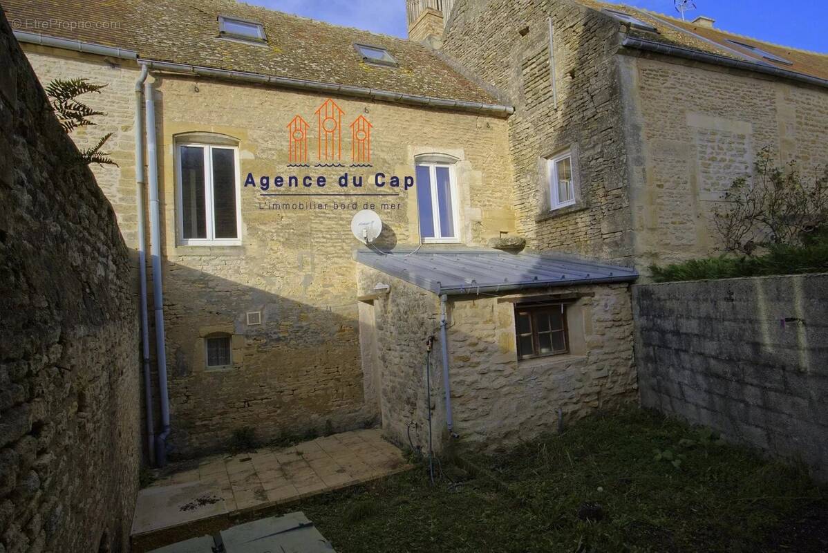 Maison à LANGRUNE-SUR-MER