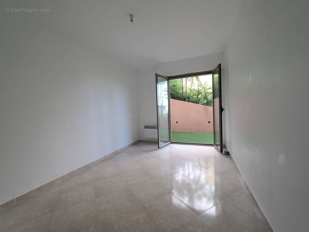 Appartement à BEAUSOLEIL