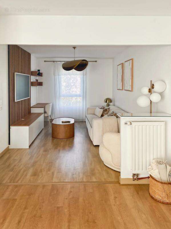 Appartement à ELANCOURT