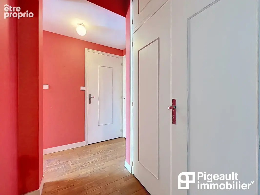 Appartement T5 à vendre - Rennes Centre Ville - Ascenseur - Garage - balcons - Cave et grenier - photo 10