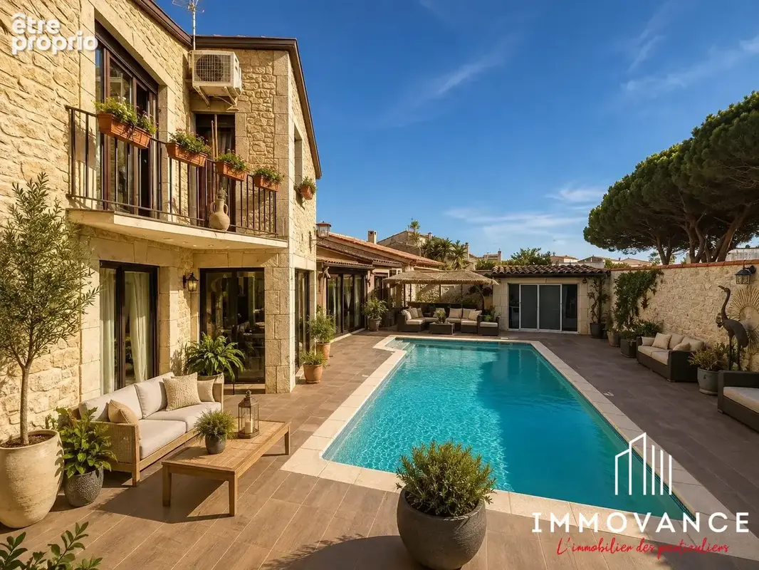 Maison 214 m² à Mauguio  - photo 2