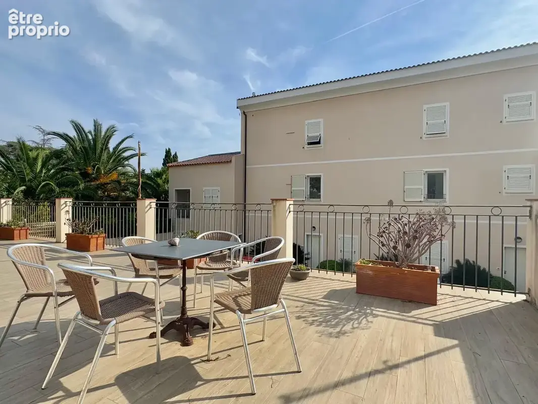 Appartement 2 pièces 49m2 à 50m des plages - photo 10