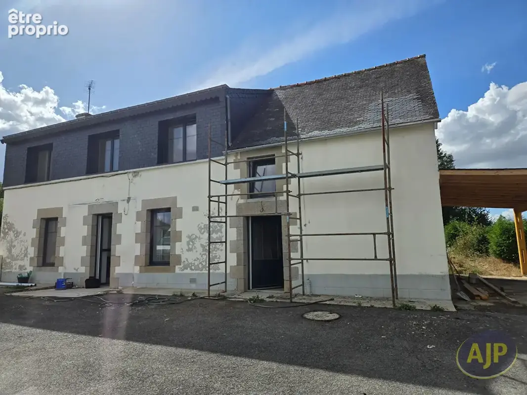 GUEGON Bourg : Maison entièrement rénovée - photo 16
