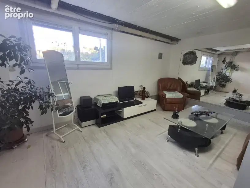 Maison des années 70, sous-sol complet, de 116 m2 habitables, 3 ch, terrain clos & arboré - photo 3