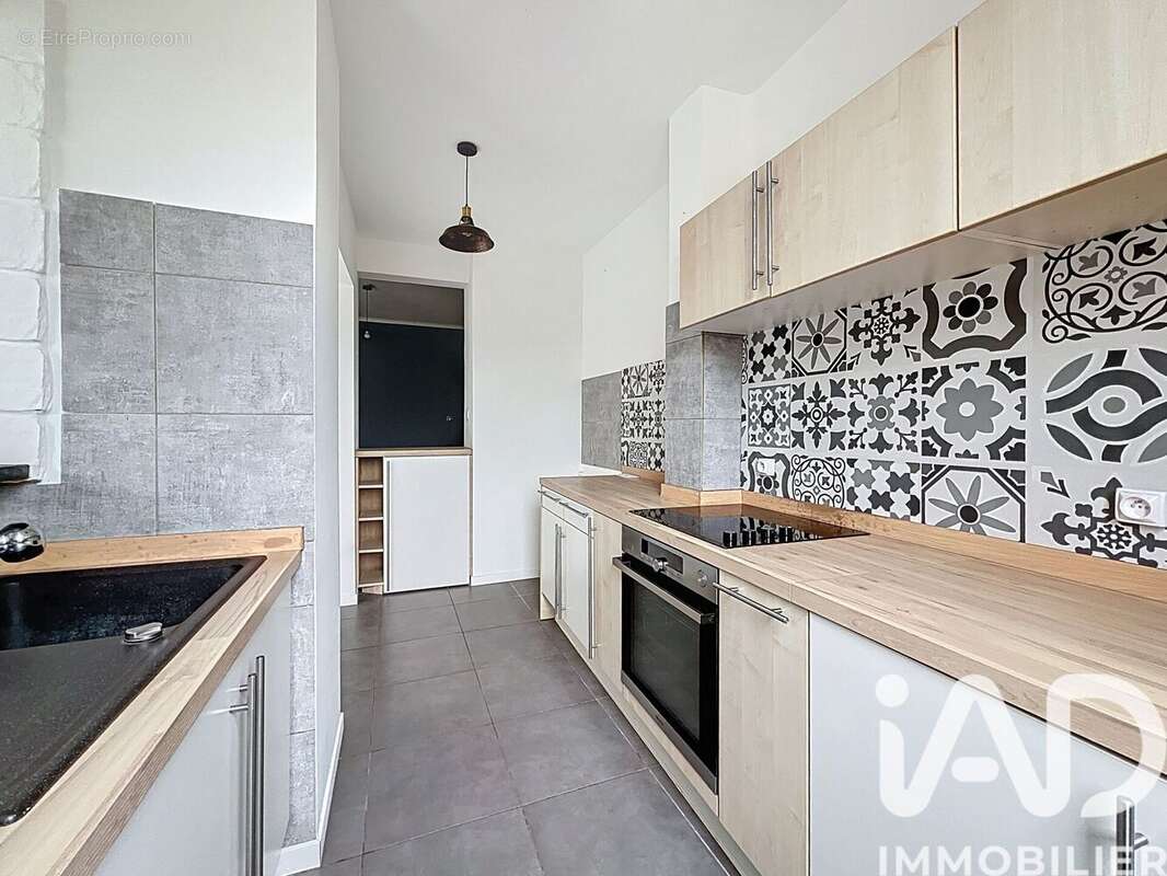 Photo 3 - Appartement à SAINT-JULIEN-LES-METZ