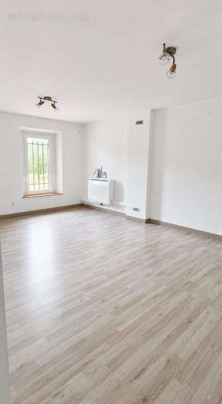 Villa 3/4P 135m2 avec Garage et Jardin 8310m2 - photo 10