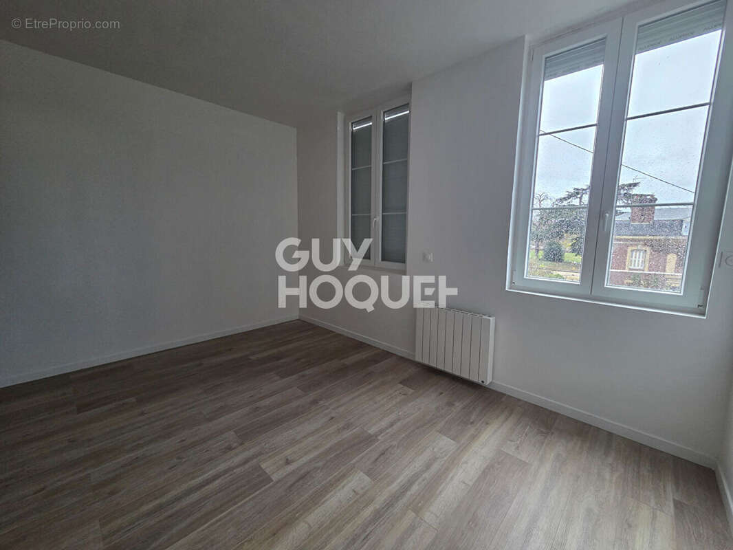 Appartement à CAUDEBEC-LES-ELBEUF