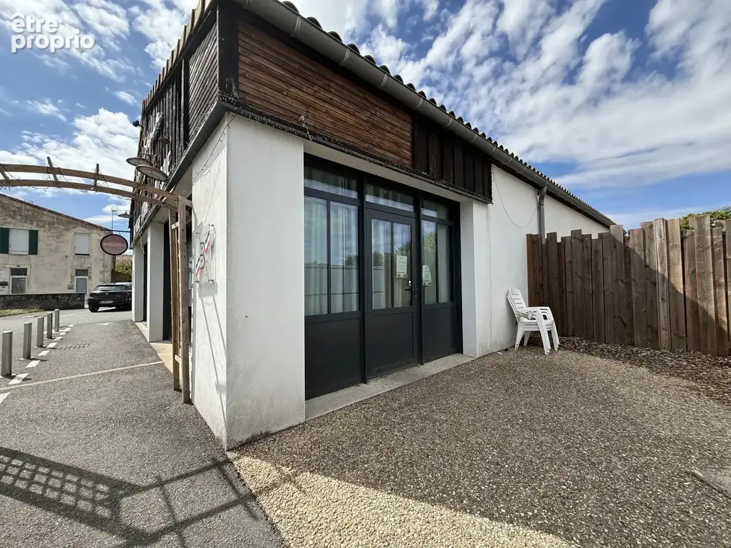 Commerce à vendre à Gemozac (17260) - photo 2