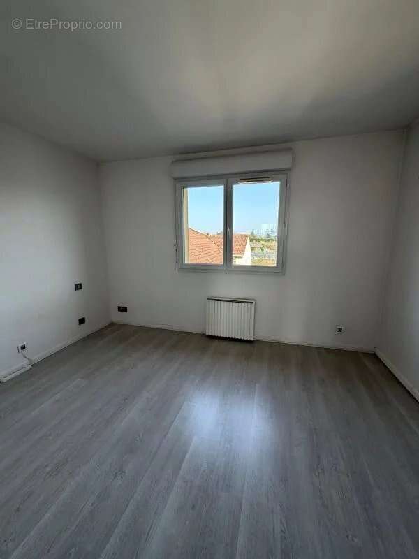 Appartement à CHELLES