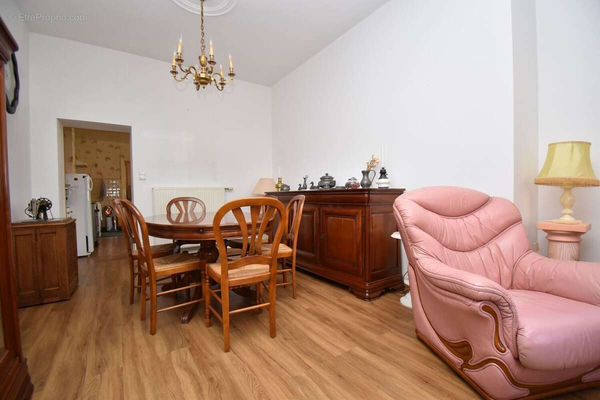 Maison 107 m² à Marcoing  - photo 4