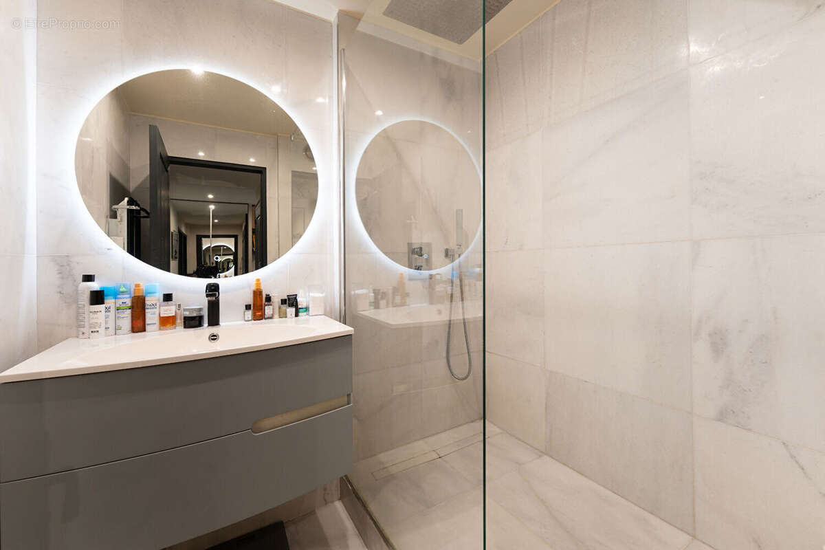 Appartement à LE PLESSIS-ROBINSON