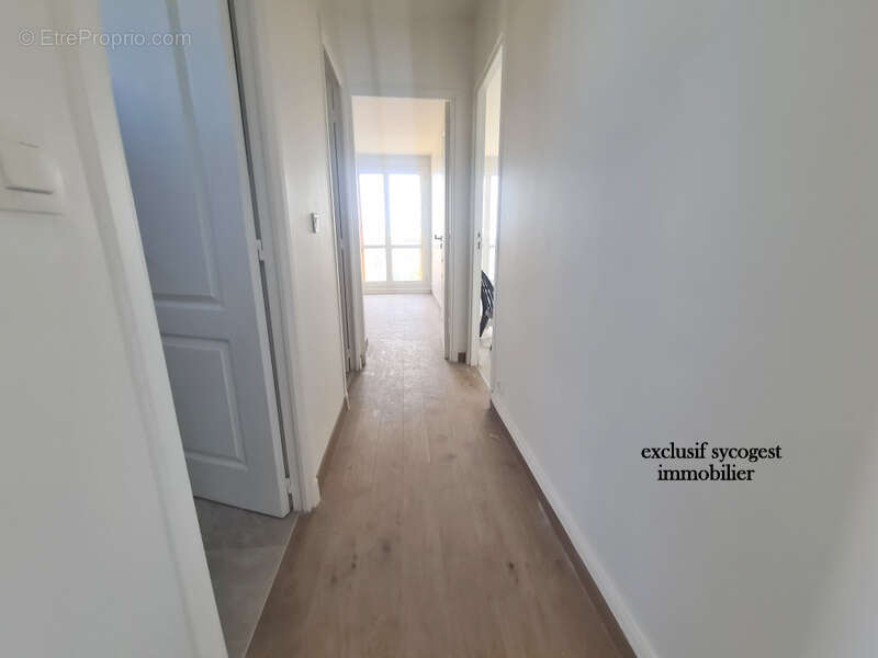 Appartement Les Pavillons Sous Bois 3 pièce(s) 57 m2 - photo 11