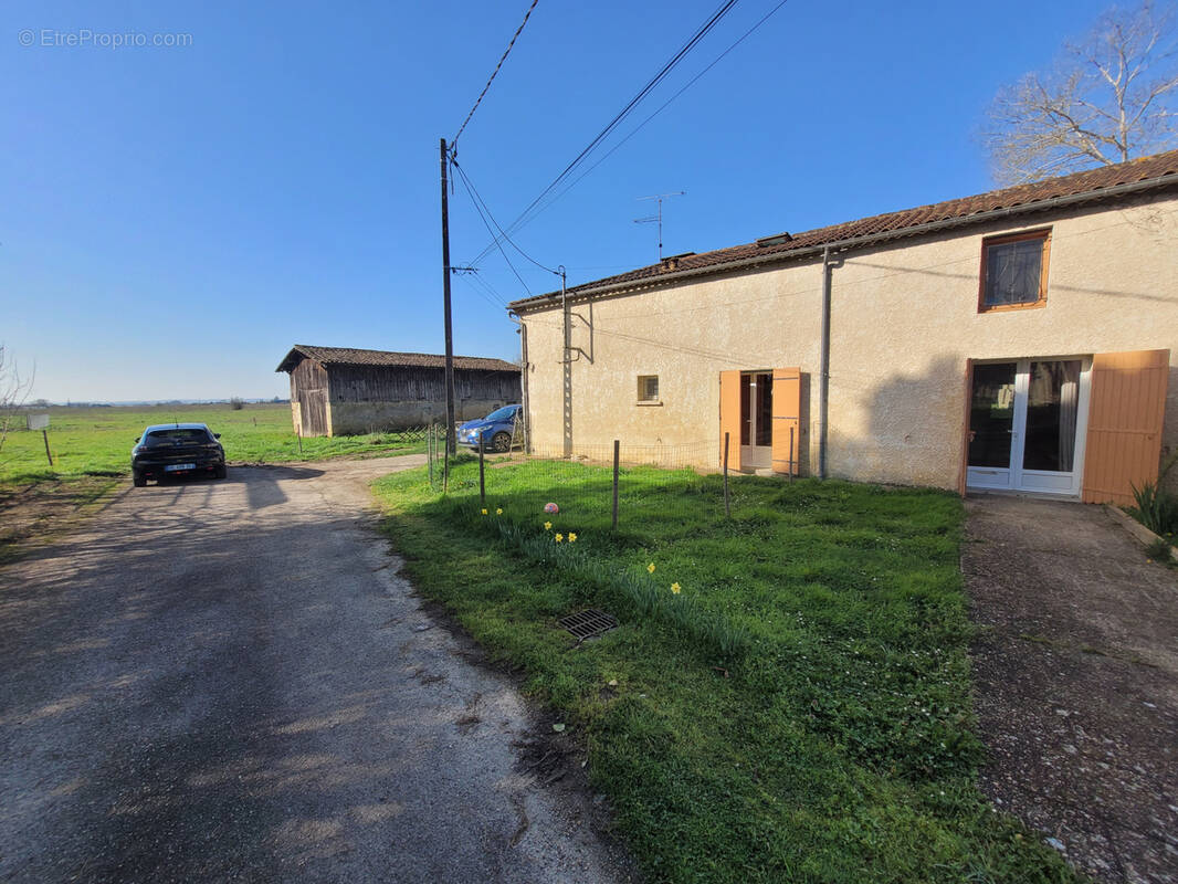 Maison à SAINT-MARTIN-PETIT