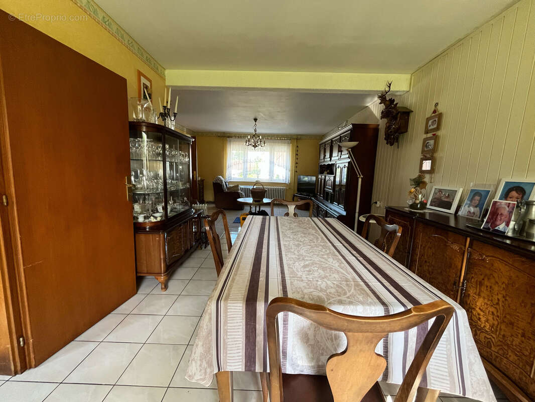 Maison à LE VAL-DE-GUEBLANGE