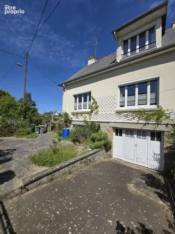  Dinan – Maison familiale lumineuse avec sous-sol complet et jardin arboré - photo 5