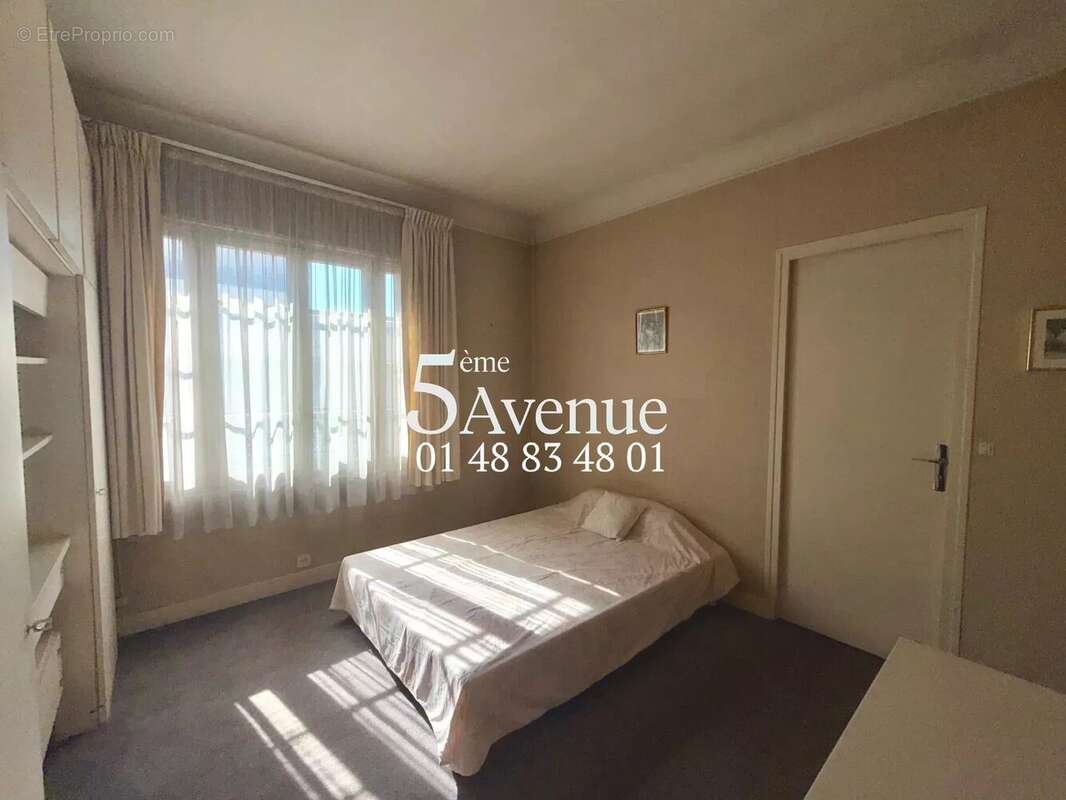 Maison à SAINT-MAUR-DES-FOSSES