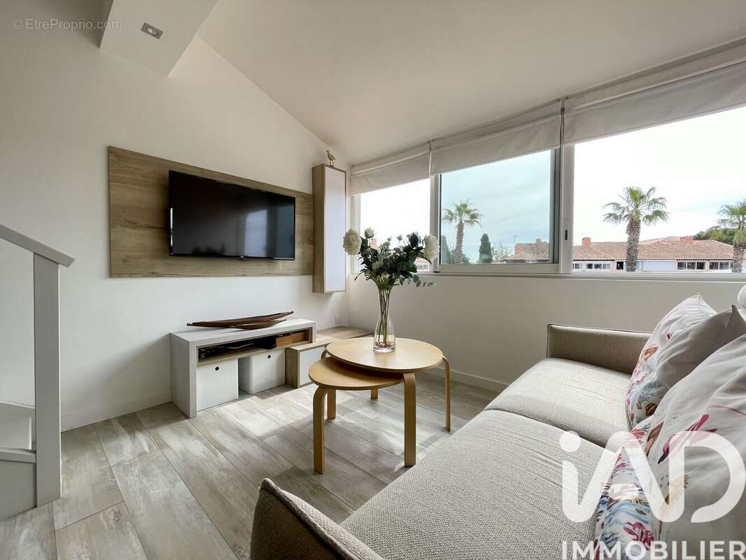 Photo 2 - Appartement à LA LONDE-LES-MAURES