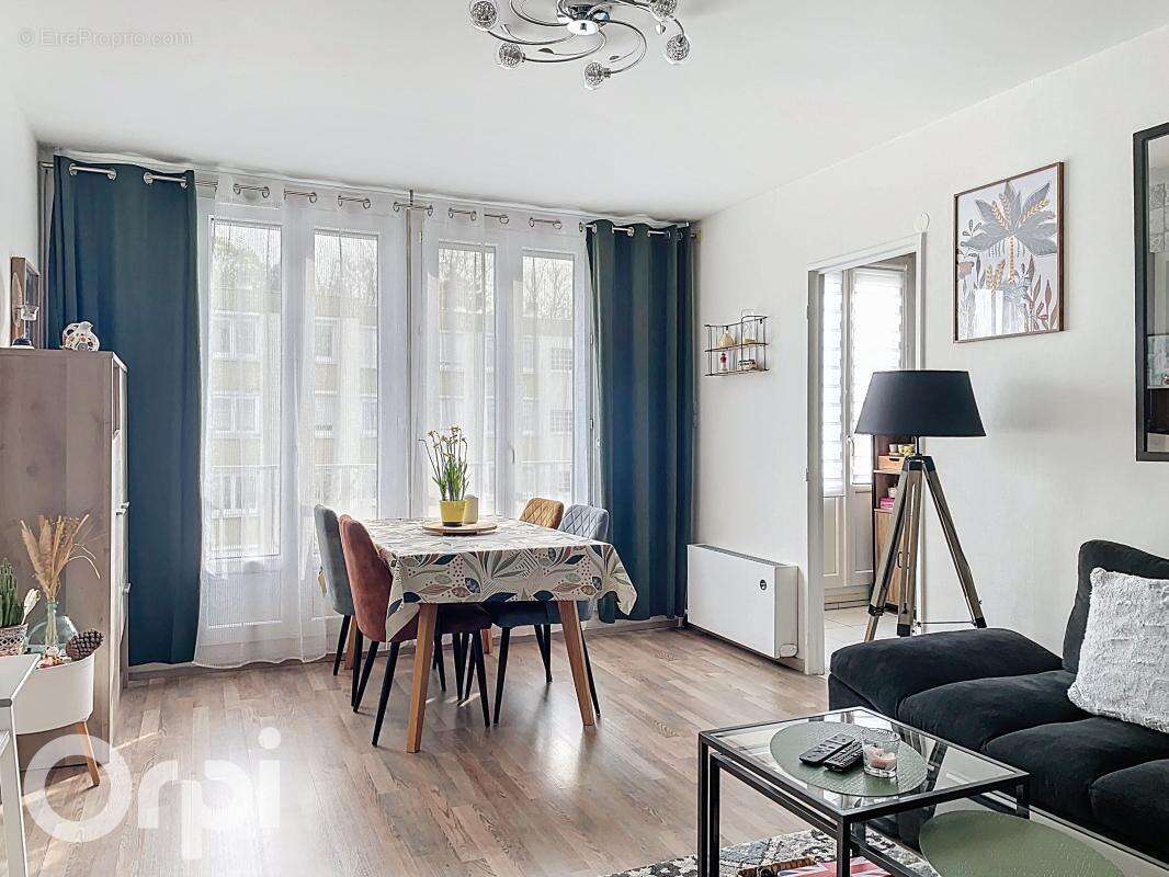 Appartement à LONGJUMEAU