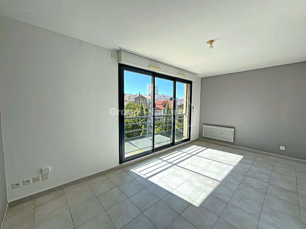 Appartement à ARLES