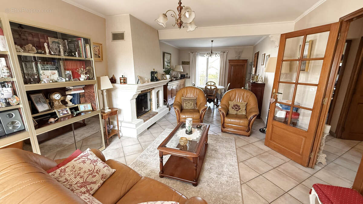 Maison à TREMBLAY-EN-FRANCE