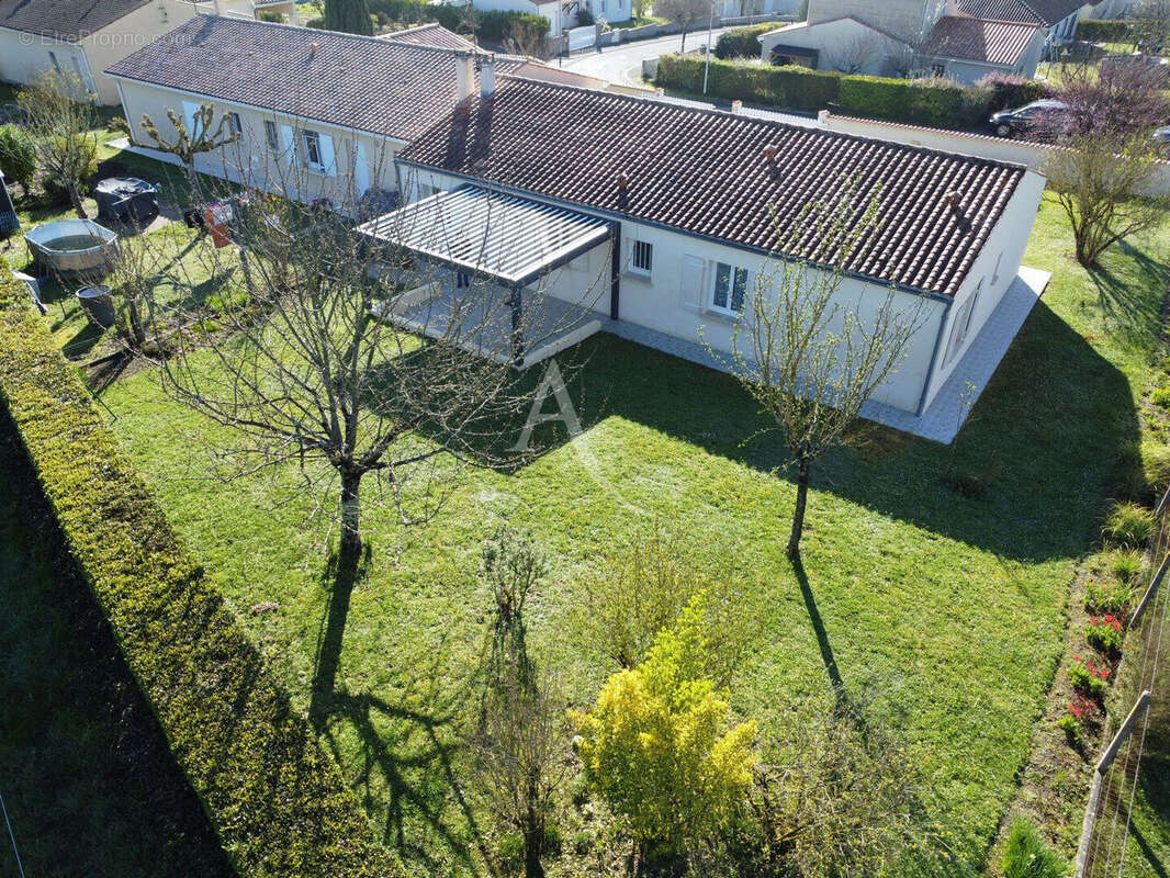 Maison à PONS