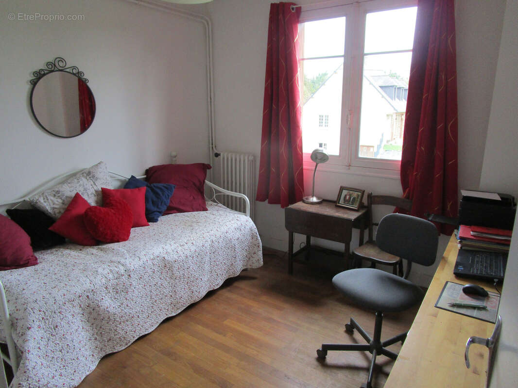 Maison à LE NEUFBOURG