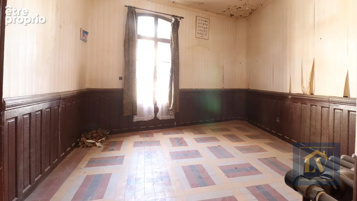 A vendre grande bâtisse de plus de 200 m² à rénover - photo 3